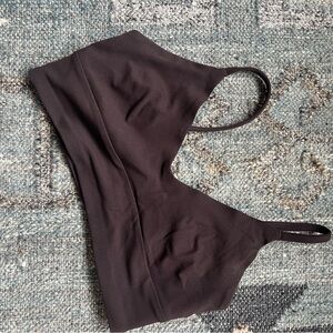 Lululemon Focuser scoop neck bra